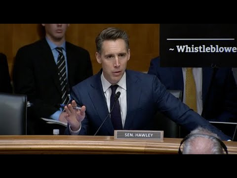 ENSPIRING.ai: 'Boeing Has A Leadership Problem' - Hawley Demands FAA Administrator Conduct Tough Oversight